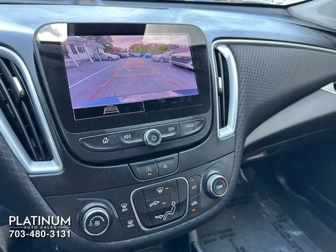 Used 2023 Chevrolet Malibu LS FWD image 11
