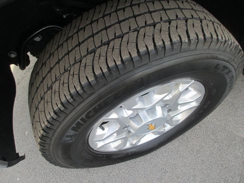 Certified 2024 Chevrolet Silverado 2500 LT w/ All Star Edition image 13