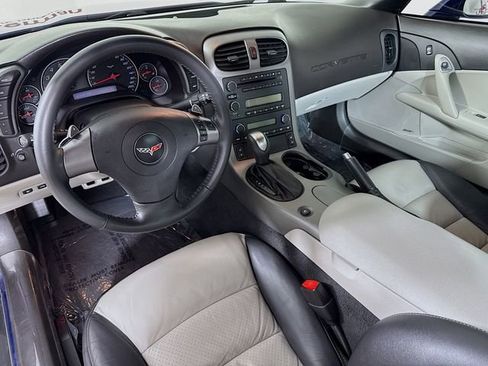 Used 2007 Chevrolet Corvette Coupe w/ Preferred Equipment Group image 20