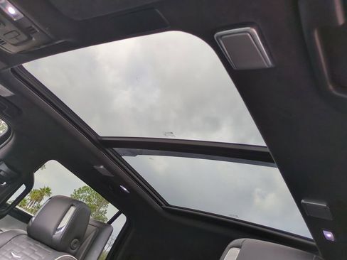 Used 2023 Cadillac Escalade Sport Platinum image 20