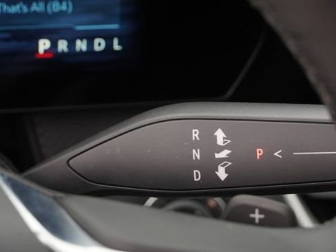 Used 2026 Chevrolet Equinox LT image 30