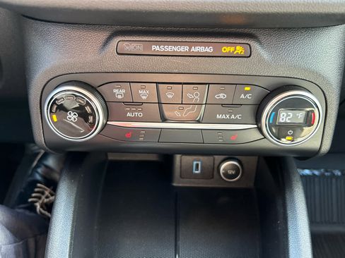 Used 2020 Ford Escape SE AWD/4WD image 19