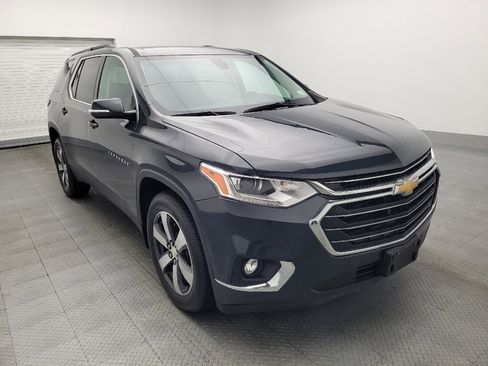 Used 2019 Chevrolet Traverse LT w/ LT Premium Package image 13