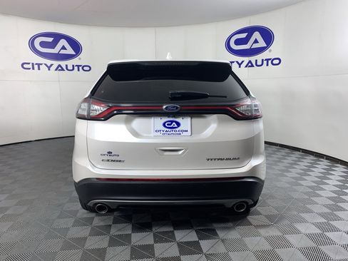 Used 2017 Ford Edge Titanium w/ Equipment Group 301A image 4