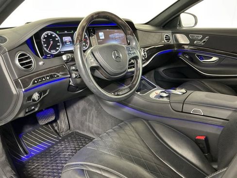 Used 2016 Mercedes-Benz S 550 Sedan image 20