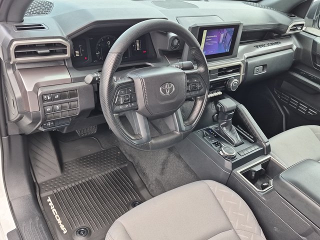 Used 2026 Toyota Tacoma SR5 AWD/4WD image 17