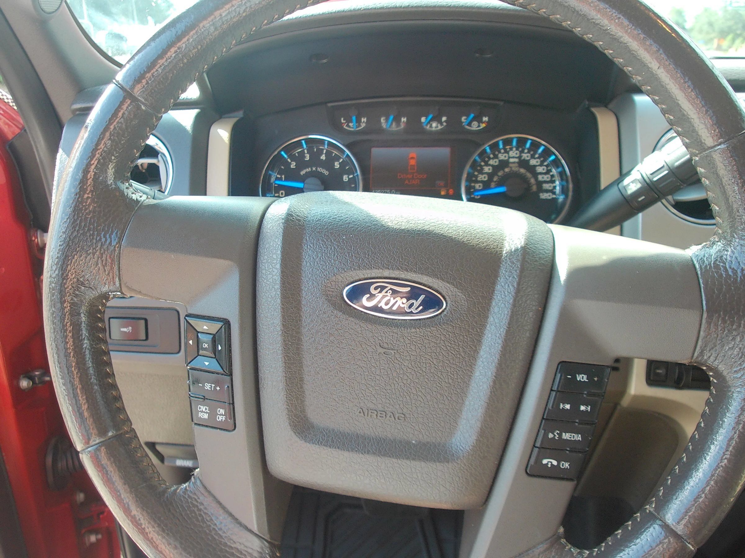 Used 2014 Ford F150 XLT w/ Equipment Group 302A Luxury RWD image 16