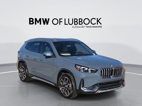 Certified 2025 BMW X1 xDrive28i w/ Technology Package image 1