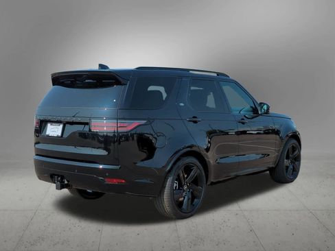 New 2025 Land Rover Discovery Dynamic SE image 6