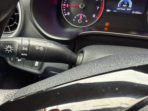 Used 2023 Kia Forte LXS w/ LXS Technology Package FWD image 14