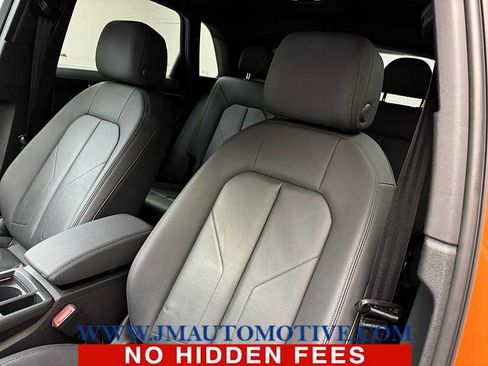 Used 2021 Audi Q3 2.0T Premium w/ Convenience Package AWD/4WD image 14