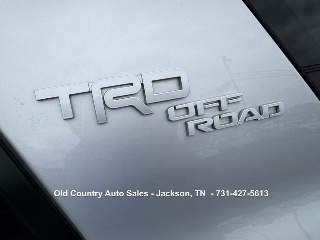Used 2022 Toyota 4Runner TRD Off-Road Premium AWD/4WD image 11
