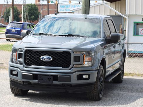 Used 2019 Ford F150 XLT w/ Equipment Group 302A Luxury AWD/4WD image 3