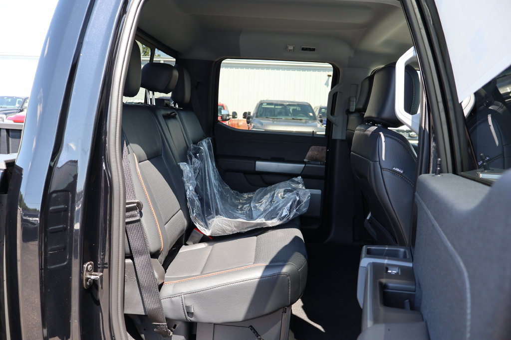 New 2026 Ford F250 Lariat w/ Chrome Package AWD/4WD image 24