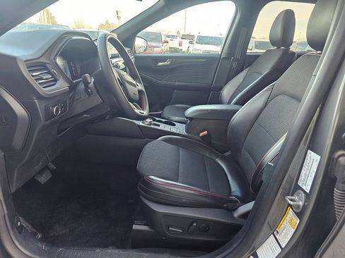 Used 2025 Ford Escape ST-Line AWD/4WD image 13