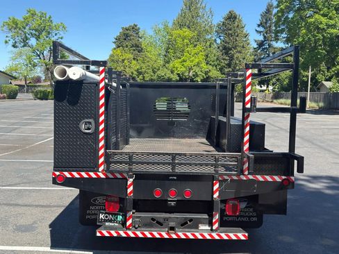 Used 2019 Ford F350 XL w/ XL Value Package image 4