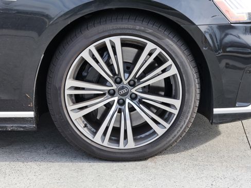 Used 2021 Audi A8 L 4.0T w/ Executive Plus Package image 11