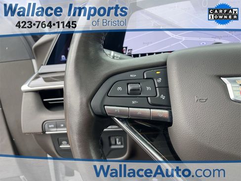 Used 2022 Cadillac Escalade ESV Premium Luxury w/ Performance Package image 18