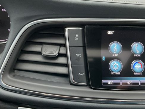Used 2018 Buick Enclave Premium w/ Experience Buick Package AWD/4WD image 38