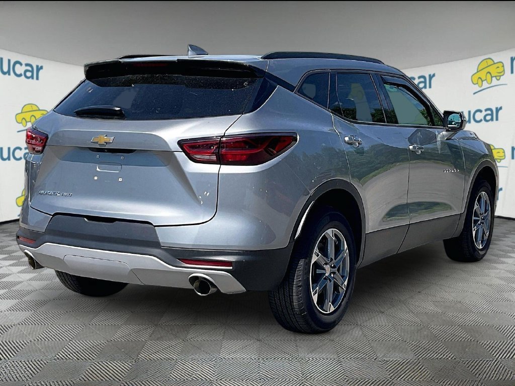 Used 2023 Chevrolet Blazer LT AWD/4WD image 6