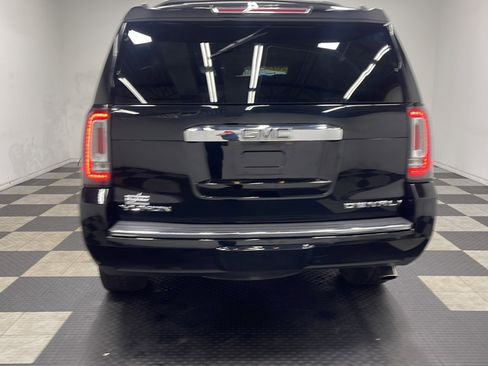 Used 2019 GMC Yukon Denali w/ Denali Ultimate Package AWD/4WD image 18
