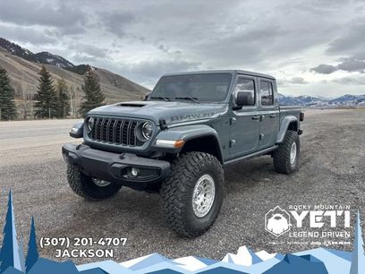 Used 2025 Jeep Gladiator Sport