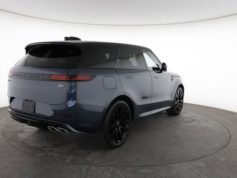 Used 2023 Land Rover Range Rover Sport First Edition AWD/4WD image 12