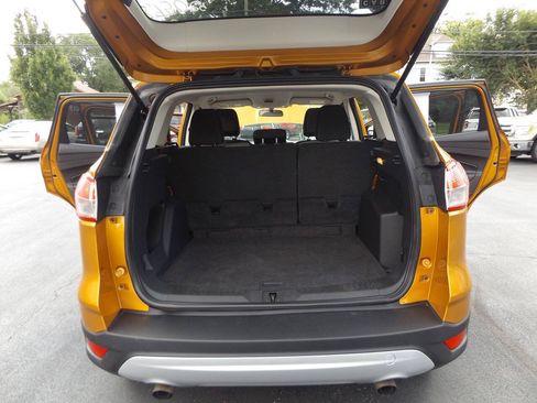 Used 2016 Ford Escape SE AWD/4WD image 28
