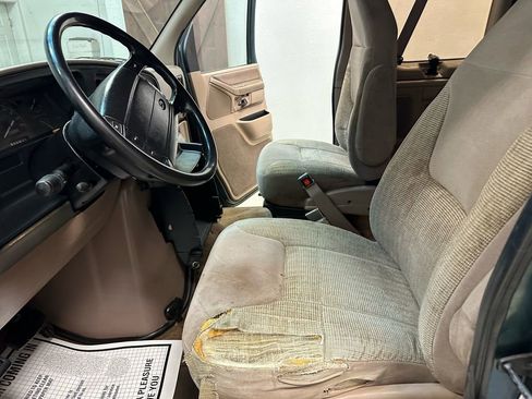 Used 1995 Ford E-350 and Econoline 350 XL image 14