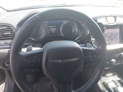 Used 2018 Chrysler 300 S w/ S Model Appearance Package RWD image 6