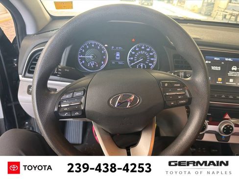 Used 2019 Hyundai Elantra SEL FWD image 14