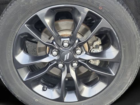 Used 2021 Dodge Durango GT image 24