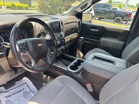 Used 2021 Chevrolet Silverado 1500 LTZ w/ LTZ Premium Package AWD/4WD image 10