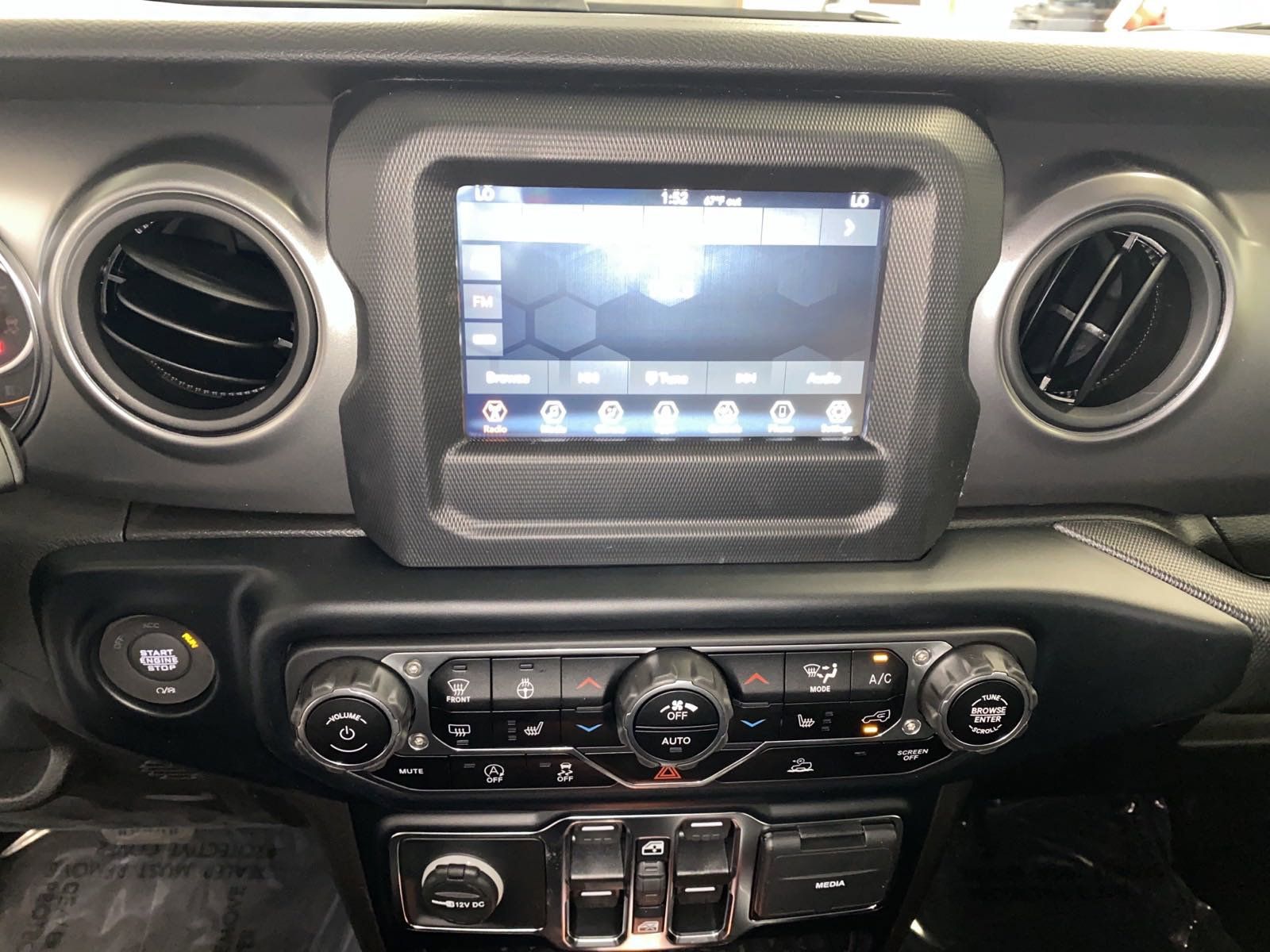 New 2023 Jeep Gladiator Mojave AWD/4WD image 19