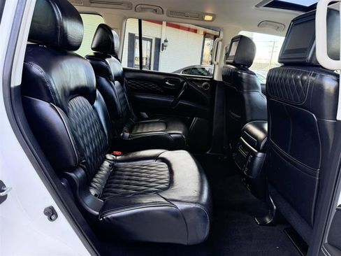 Used 2019 INFINITI QX80 Luxe w/ 22" Wheel Package AWD/4WD image 18