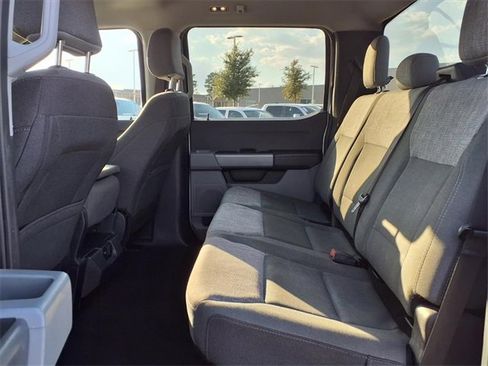 Used 2024 Ford F250 XLT image 23
