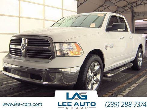 Used 2017 RAM 1500 Big Horn RWD image 3
