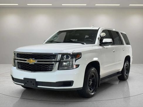Used 2015 Chevrolet Tahoe 4WD w/ Remote Keyless Entry Package image 14
