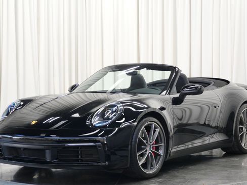 Used 2024 Porsche 911 Carrera S RWD image 6