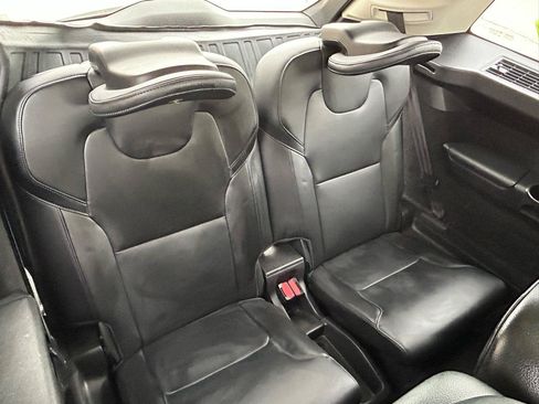 Used 2018 Volvo XC90 T5 Momentum AWD/4WD image 13