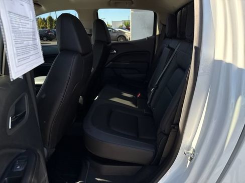 Used 2022 GMC Canyon AT4 AWD/4WD image 14