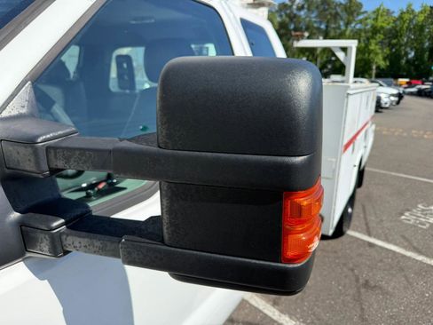 Used 2014 Ford F450 XL w/ Power Equipment Group image 24