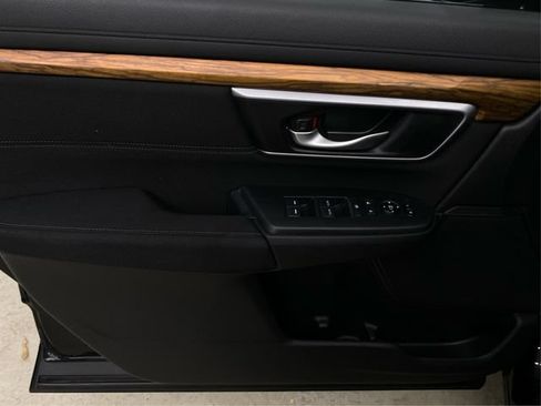 Used 2017 Honda CR-V EX image 26