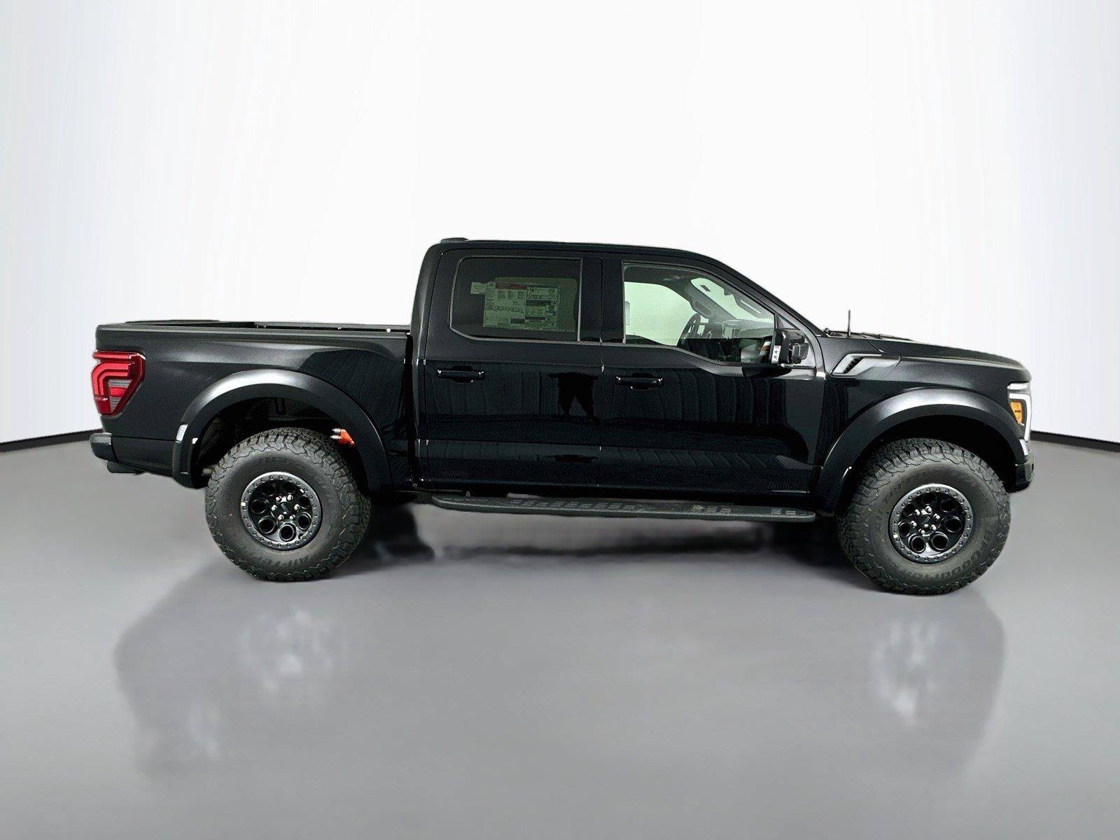 New 2026 Ford F150 Raptor AWD/4WD image 18