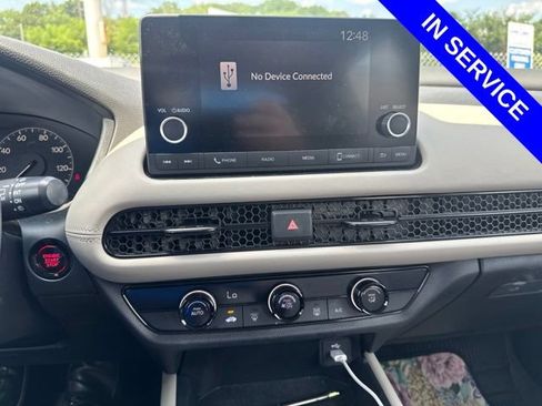 Used 2025 Honda HR-V LX image 10