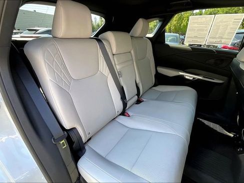 Certified 2023 Lexus RX 350 Premium w/ Accessory Package AWD/4WD image 25