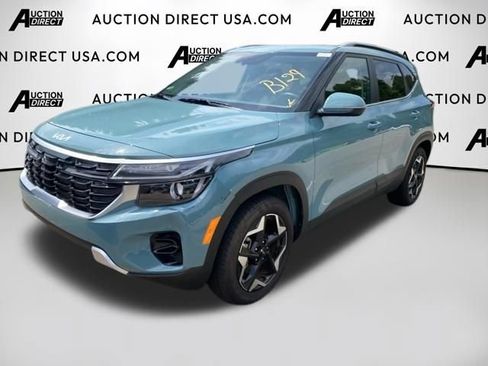 Used 2024 Kia Seltos EX AWD/4WD image 1