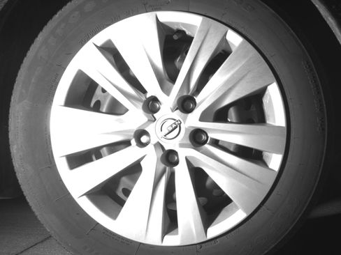 Used 2025 Nissan Sentra S FWD image 13