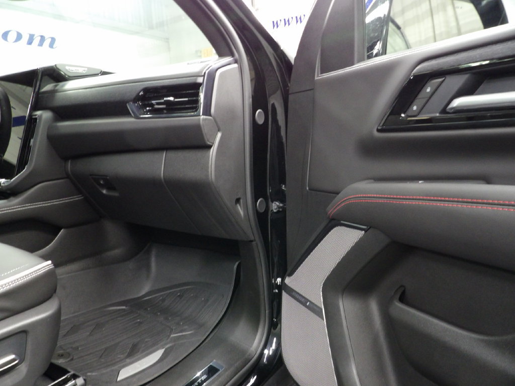 Used 2026 GMC Yukon AT4 Ultimate AWD/4WD image 36