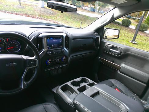 Used 2019 Chevrolet Silverado 1500 RST w/ All-Star Edition image 31